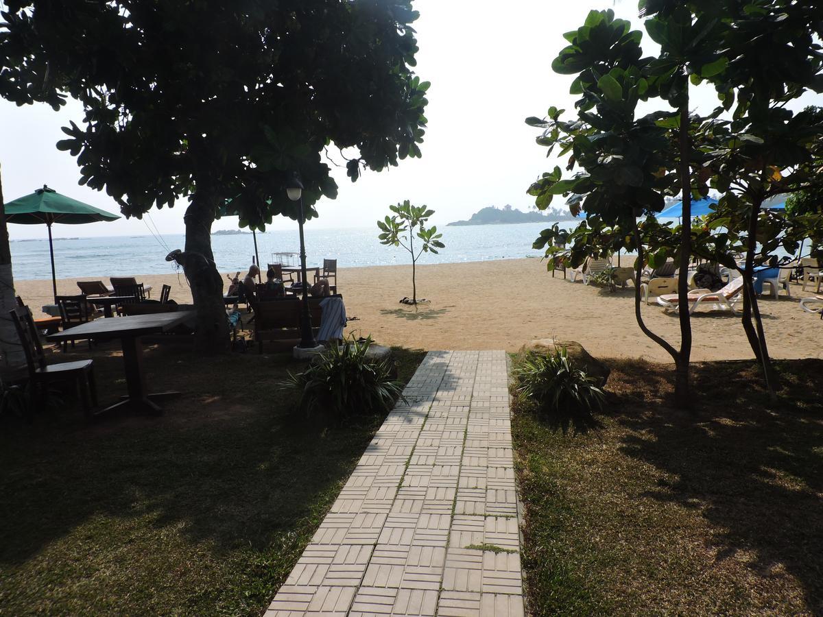 Joe'S Resort Unawatuna Buitenkant foto