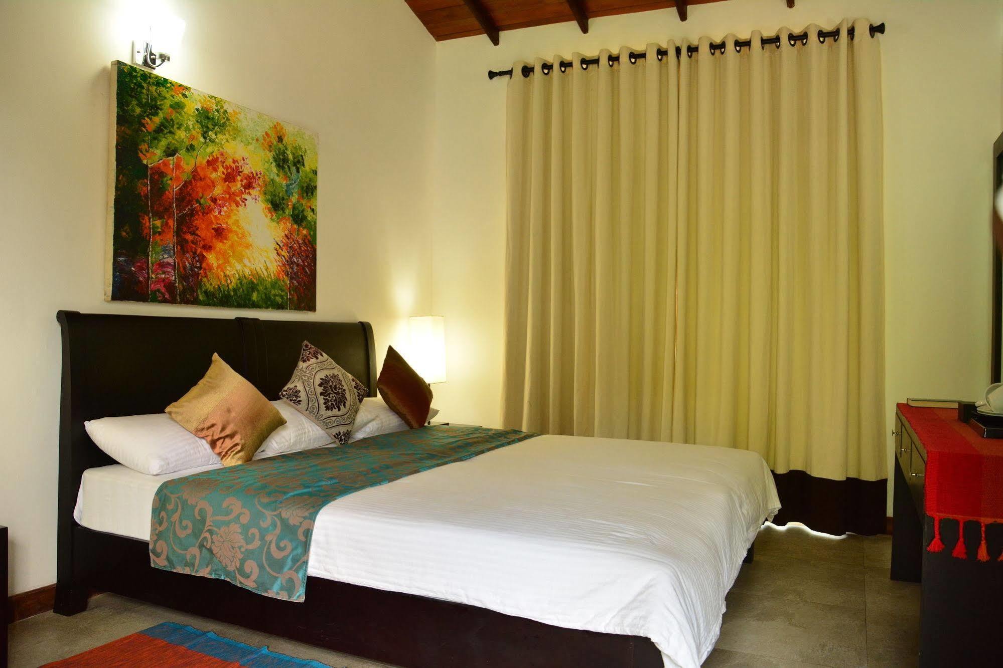 Joe'S Resort Unawatuna Buitenkant foto